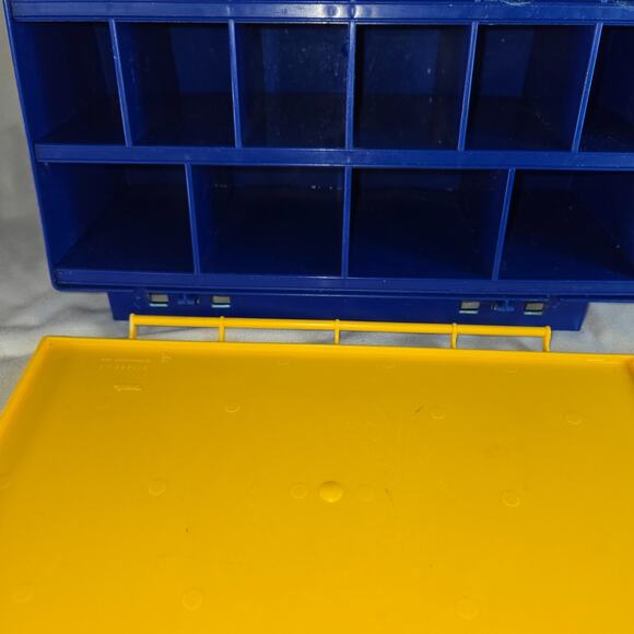 Vintage Collector's Case GoBots 1984 Tonka Action Figure Storage Cover Broken - Picture 9 of 16